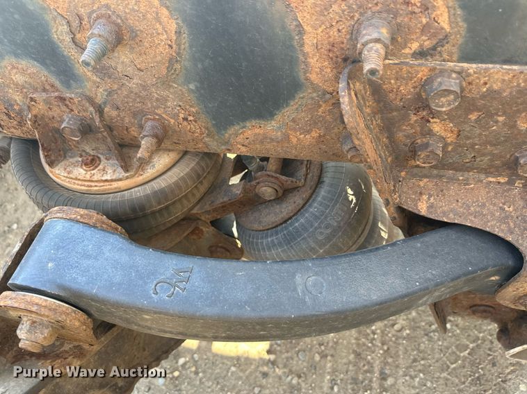 image for item DT6368 2014 International Prostar+ 122 semi truck