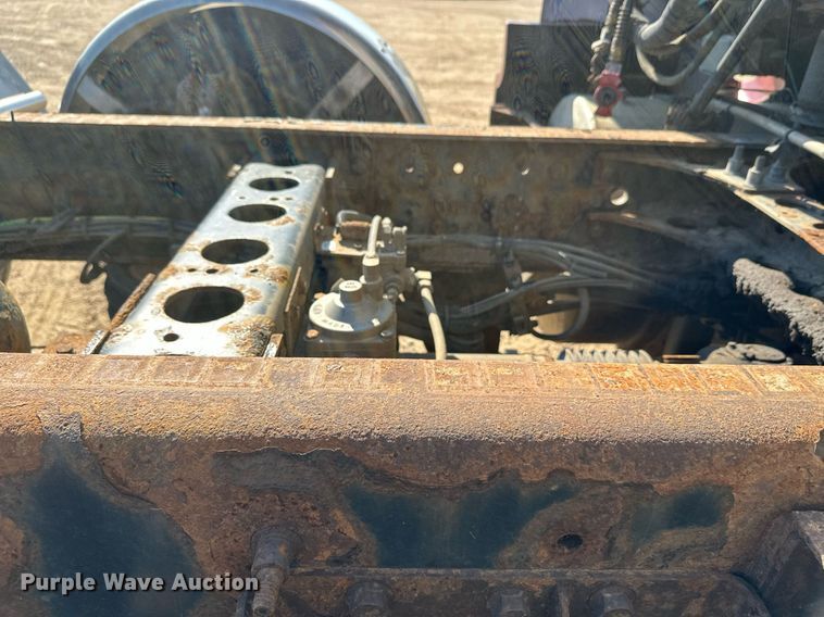 image for item DT6368 2014 International Prostar+ 122 semi truck