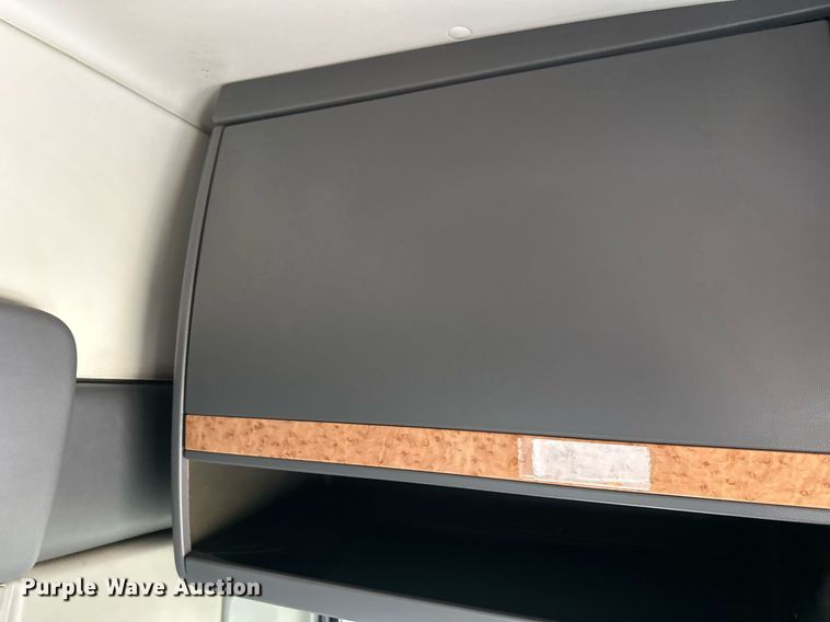 image for item DT6368 2014 International Prostar+ 122 semi truck