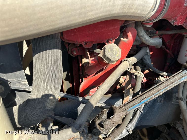 image for item DT6368 2014 International Prostar+ 122 semi truck