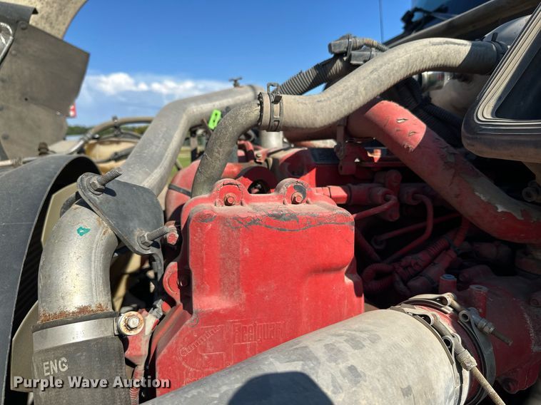 image for item DT6368 2014 International Prostar+ 122 semi truck