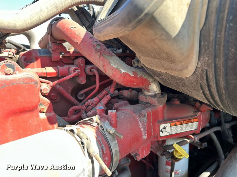 image for item DT6368 2014 International Prostar+ 122 semi truck