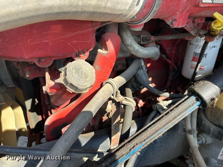 image for item DT6368 2014 International Prostar+ 122 semi truck