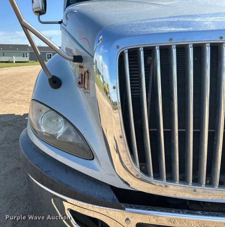 image for item DT6369 2015 International Prostar+ 122 semi truck
