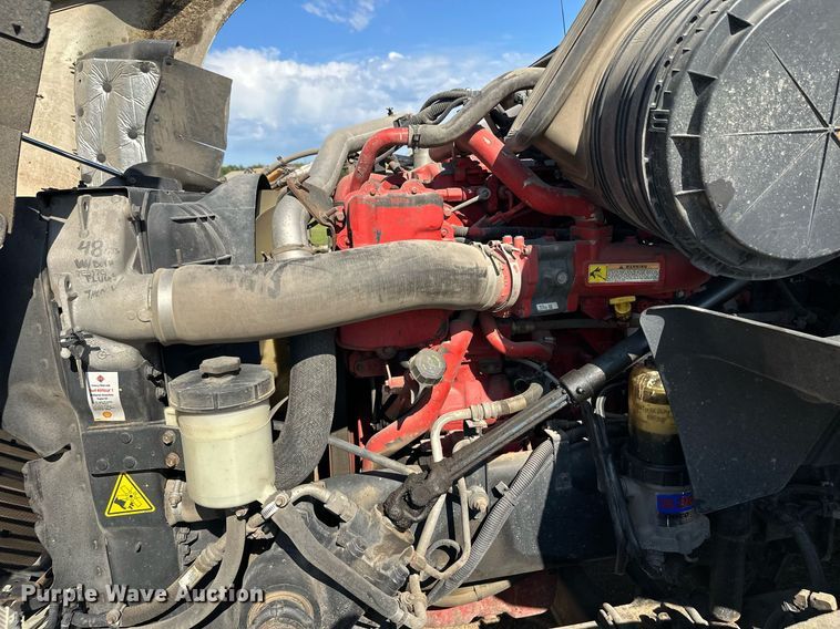 image for item DT6369 2015 International Prostar+ 122 semi truck