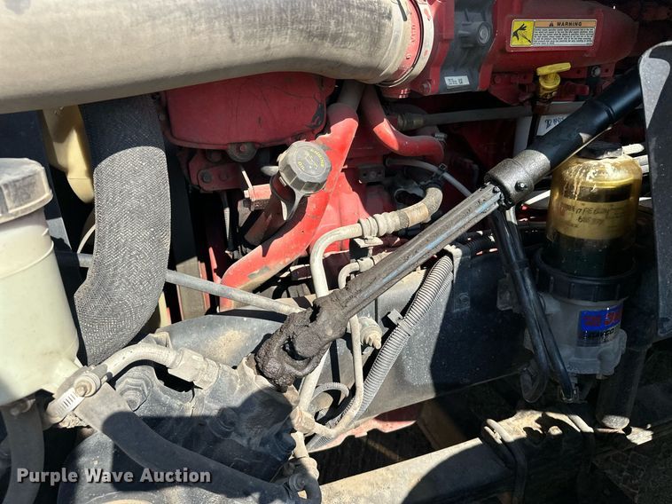 image for item DT6369 2015 International Prostar+ 122 semi truck