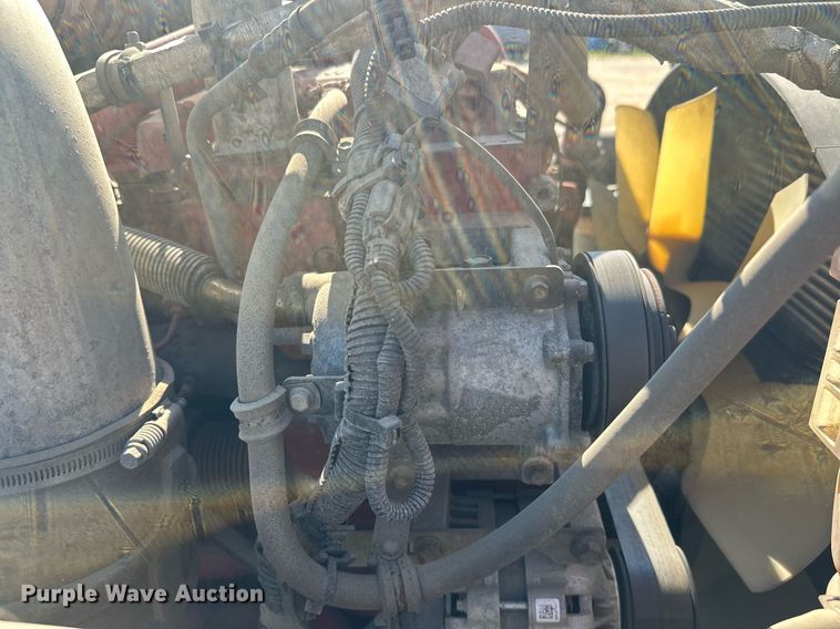 image for item DT6369 2015 International Prostar+ 122 semi truck