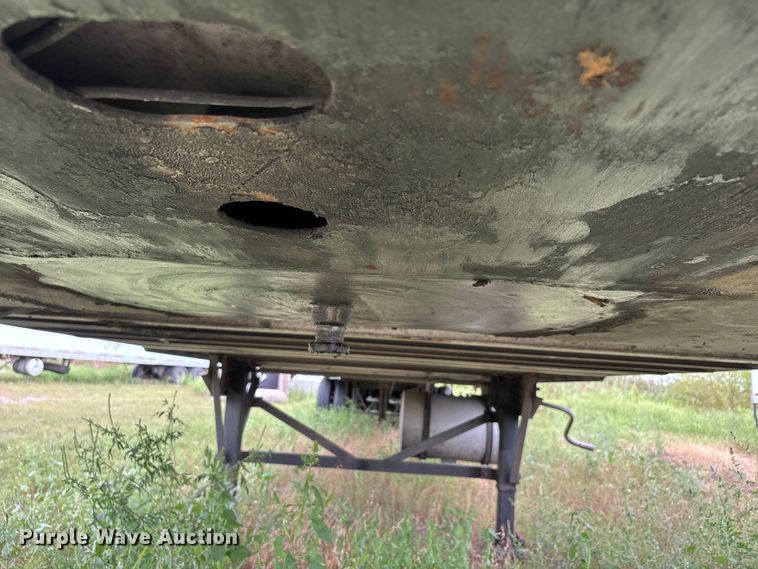 image for item DU1279 2012 Wabash refrigerated van trailer