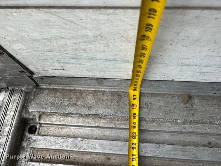 image for item DU1279 2012 Wabash refrigerated van trailer