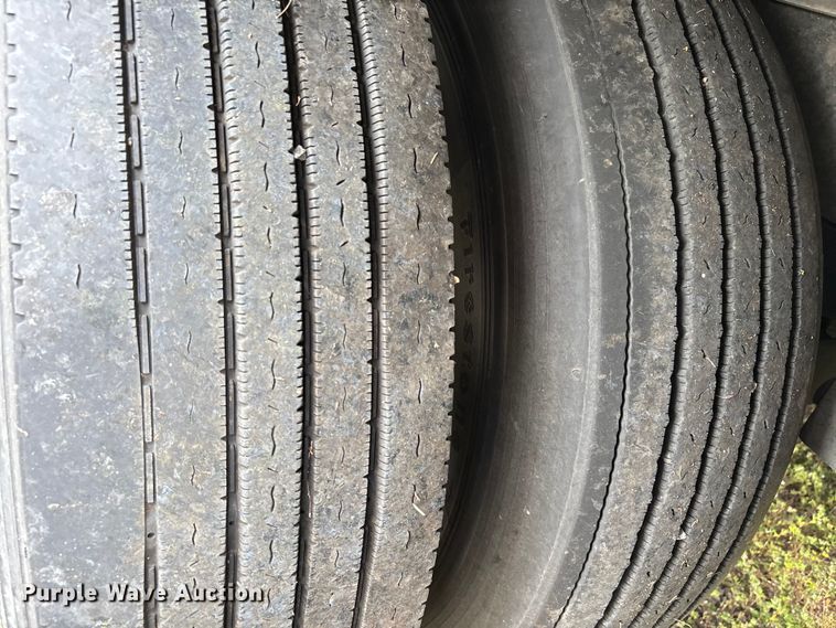 image for item DU1280 2014 Wabash refrigerated van trailer