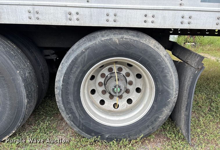 image for item DU1280 2014 Wabash refrigerated van trailer