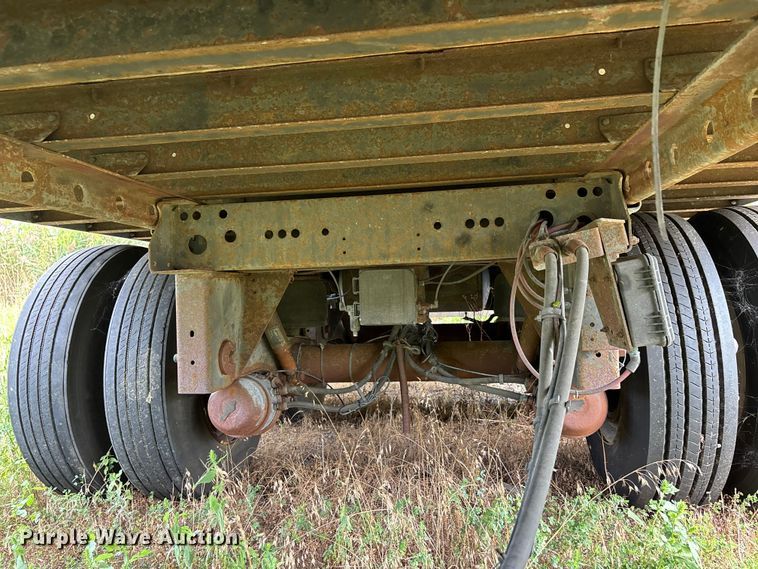 image for item DU1281 2013 Wabash refrigerated van trailer