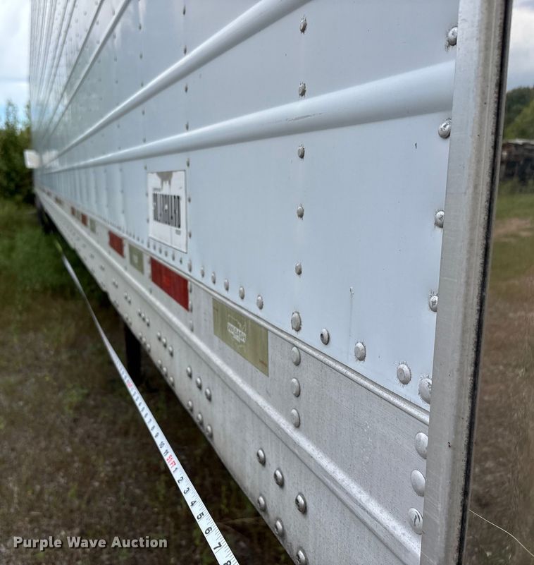 image for item DU1281 2013 Wabash refrigerated van trailer