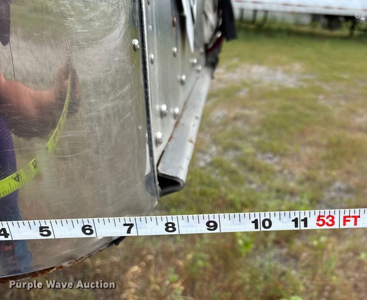 image for item DU1281 2013 Wabash refrigerated van trailer