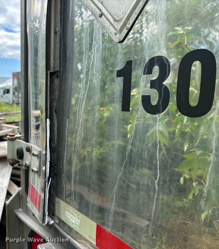 image for item DU1281 2013 Wabash refrigerated van trailer