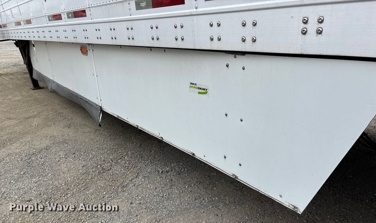 image for item DU1282 2013 Wabash refrigerated van trailer