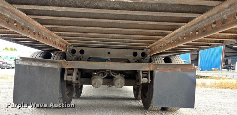 image for item DU1282 2013 Wabash refrigerated van trailer