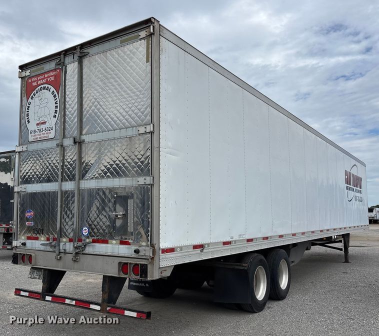 image for item DU1283 2015 Utility 3000R refrigerated van trailer