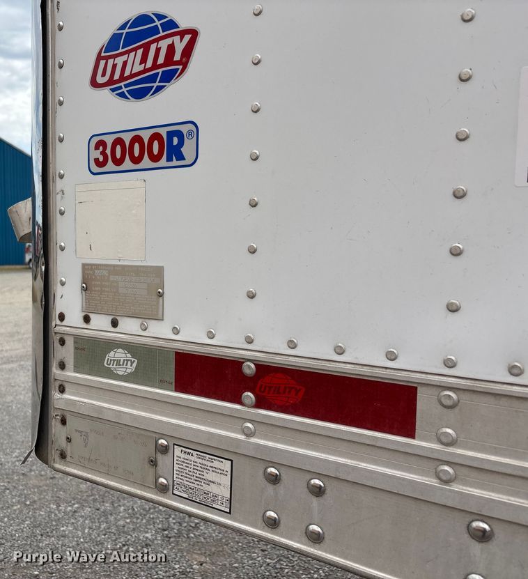 image for item DU1283 2015 Utility 3000R refrigerated van trailer