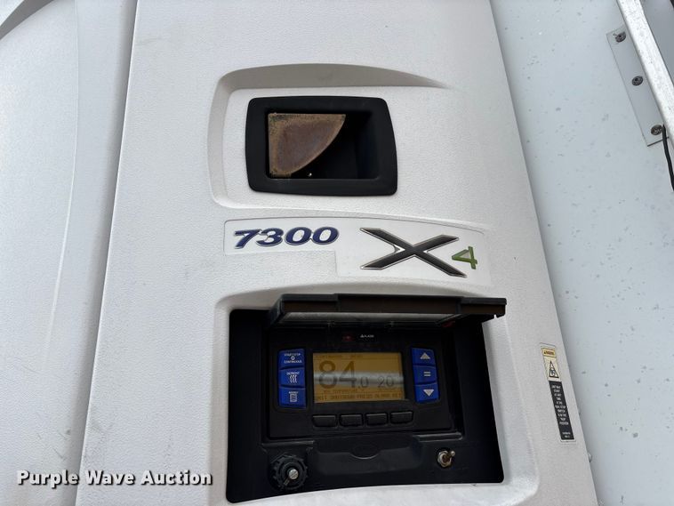 image for item DU1283 2015 Utility 3000R refrigerated van trailer