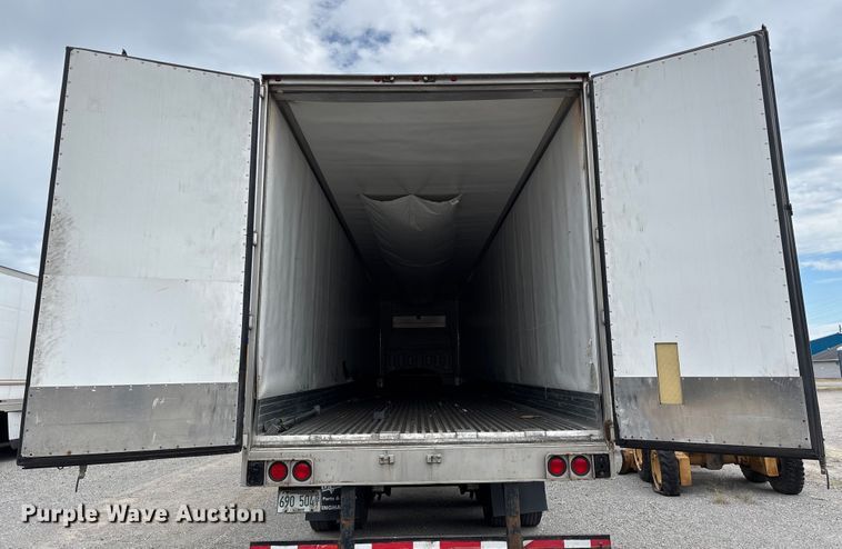 image for item DU1283 2015 Utility 3000R refrigerated van trailer