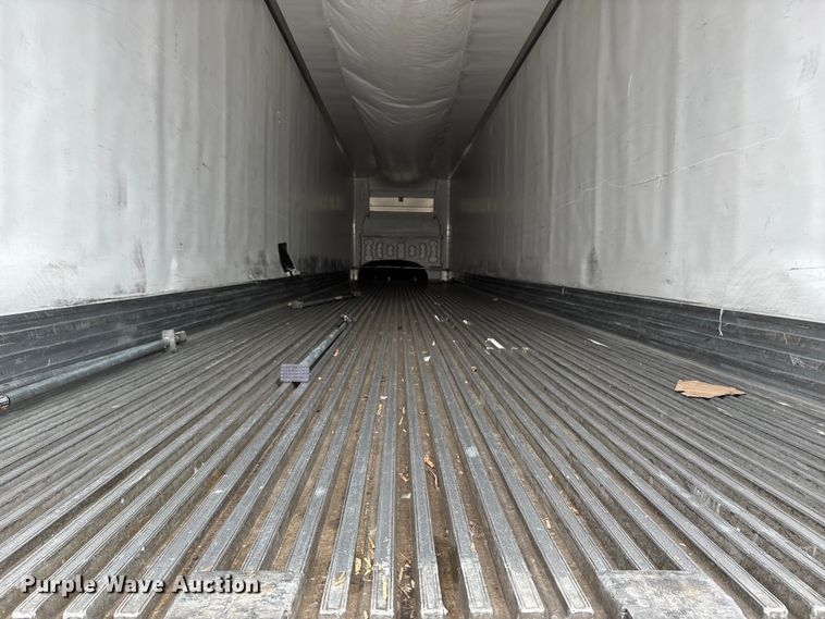 image for item DU1283 2015 Utility 3000R refrigerated van trailer