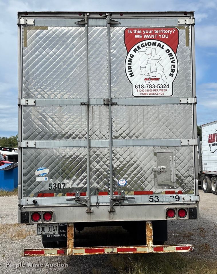 image for item DU1284 2007 Utility 3000R refrigerated van trailer