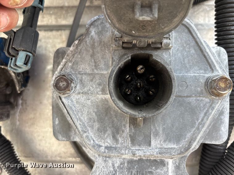 image for item DU1284 2007 Utility 3000R refrigerated van trailer