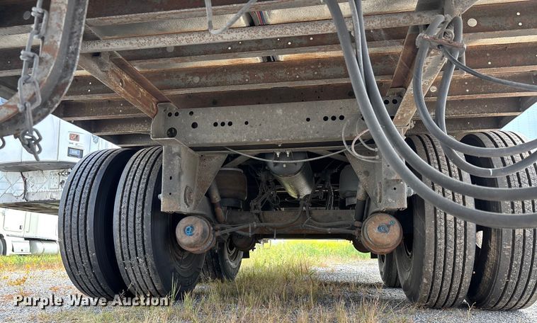 image for item DU1284 2007 Utility 3000R refrigerated van trailer