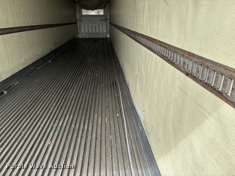 image for item DU1284 2007 Utility 3000R refrigerated van trailer