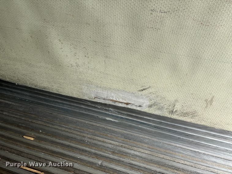 image for item DU1284 2007 Utility 3000R refrigerated van trailer