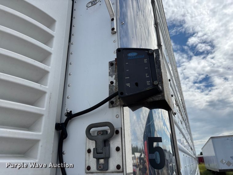 image for item DU1284 2007 Utility 3000R refrigerated van trailer