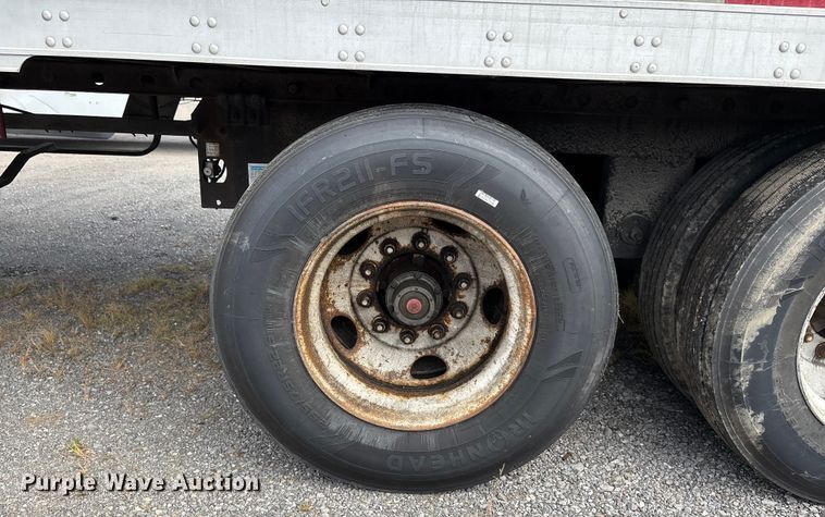 image for item DU1284 2007 Utility 3000R refrigerated van trailer