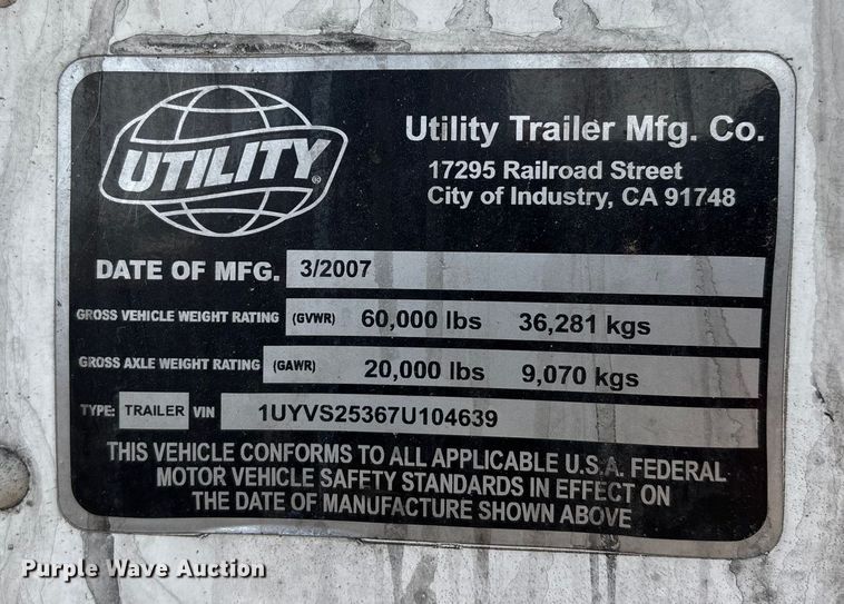 image for item DU1284 2007 Utility 3000R refrigerated van trailer