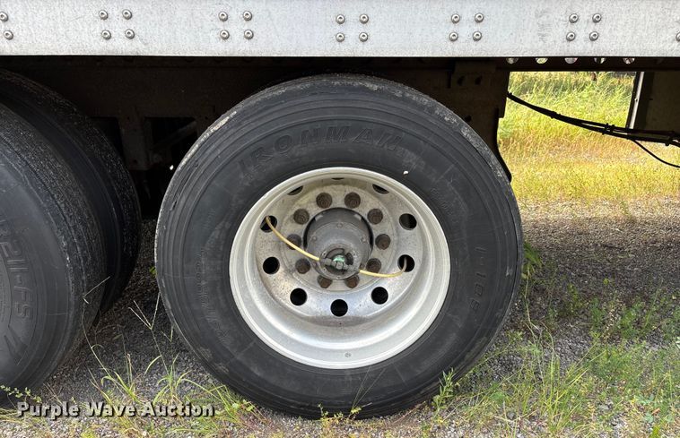 image for item DU1285 2014 Wabash refrigerated van trailer