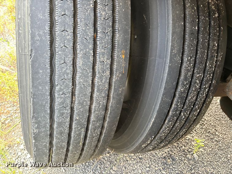 image for item DU1285 2014 Wabash refrigerated van trailer