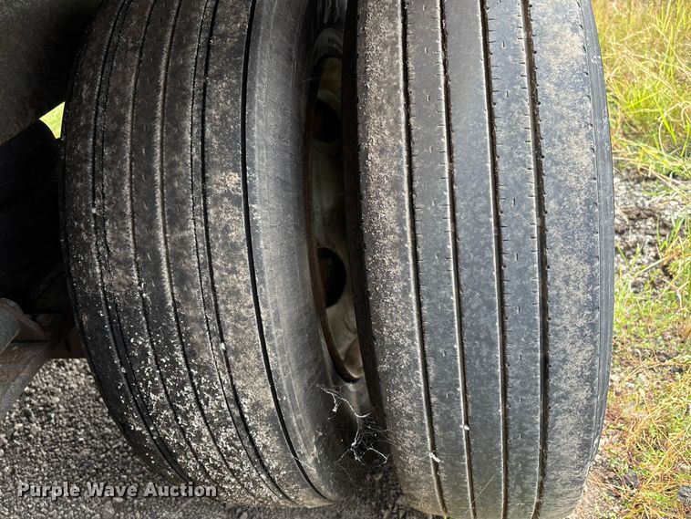 image for item DU1285 2014 Wabash refrigerated van trailer