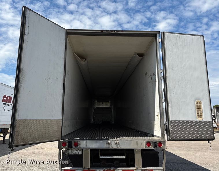 image for item DU1286 2013 Wabash refrigerated van trailer