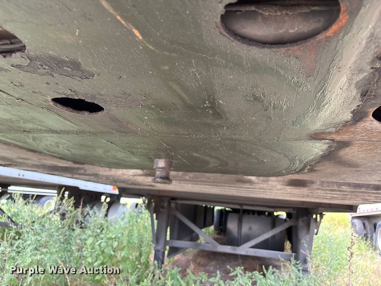 image for item DU1287 2013 Wabash refrigerated van trailer