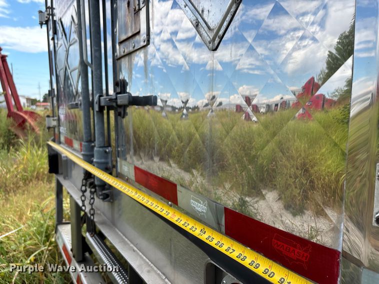 image for item DU1287 2013 Wabash refrigerated van trailer