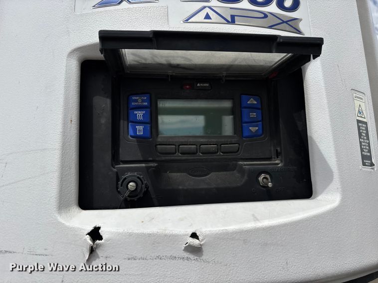 image for item DU1288 2014 Wabash refrigerated van trailer