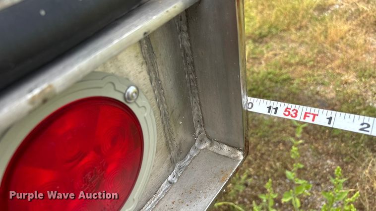 image for item DU1288 2014 Wabash refrigerated van trailer