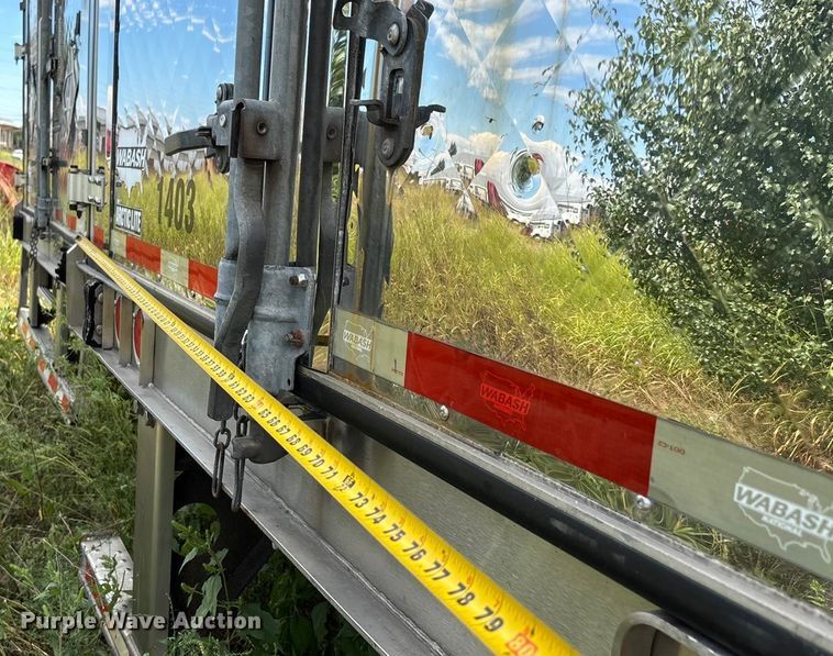 image for item DU1288 2014 Wabash refrigerated van trailer