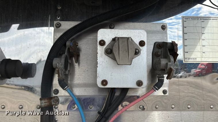 image for item DU1288 2014 Wabash refrigerated van trailer