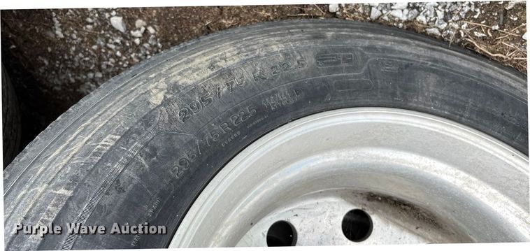 image for item DU1288 2014 Wabash refrigerated van trailer