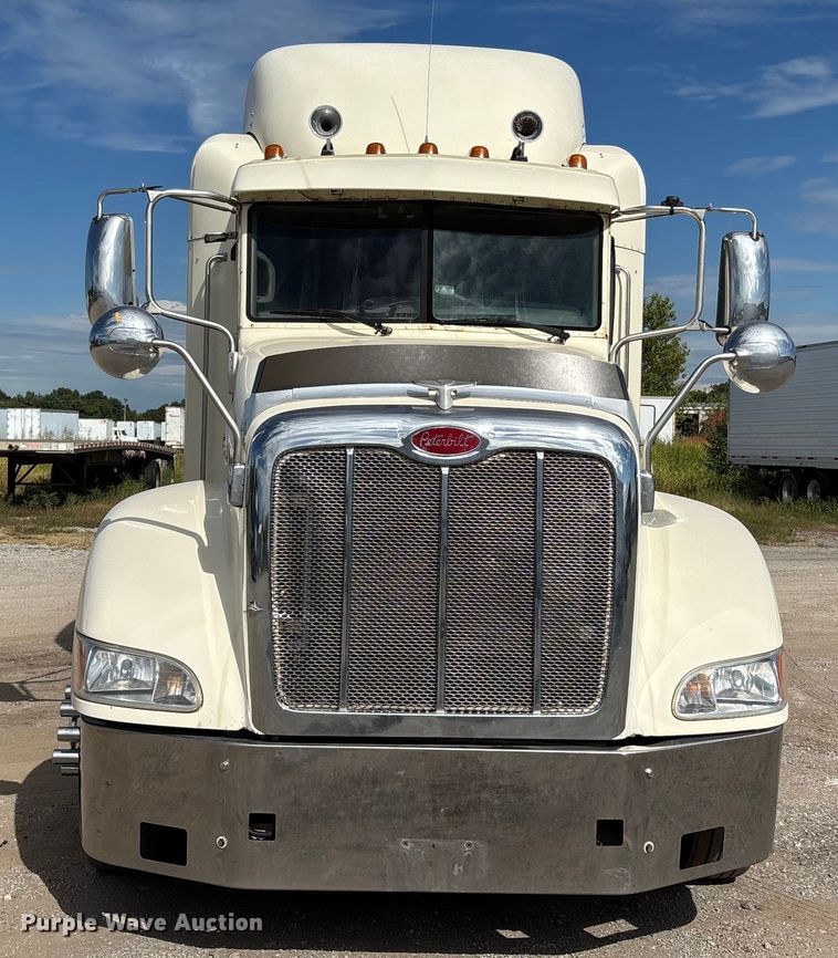 CAMIóN 2012 PETERBILT
