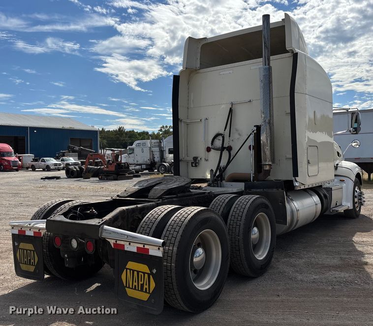 CAMIóN 2012 PETERBILT