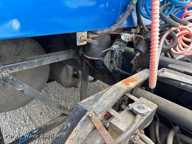 image for item DU1291 1999 Sterling A-Line semi truck