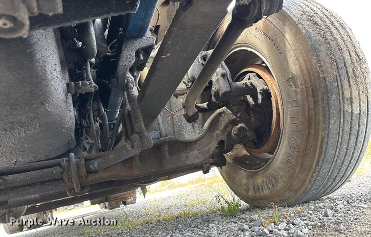 image for item DU1291 1999 Sterling A-Line semi truck