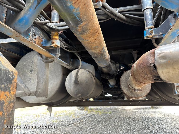 image for item DU1291 1999 Sterling A-Line semi truck